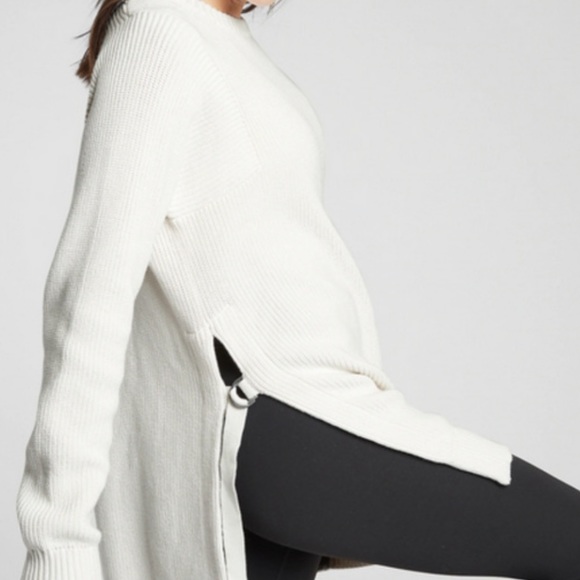 Athleta Sweaters - Athleta West End Tunic Sweater